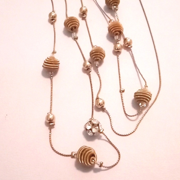 #134.    3 Piece Necklace Bundle - Picture 5 of 8